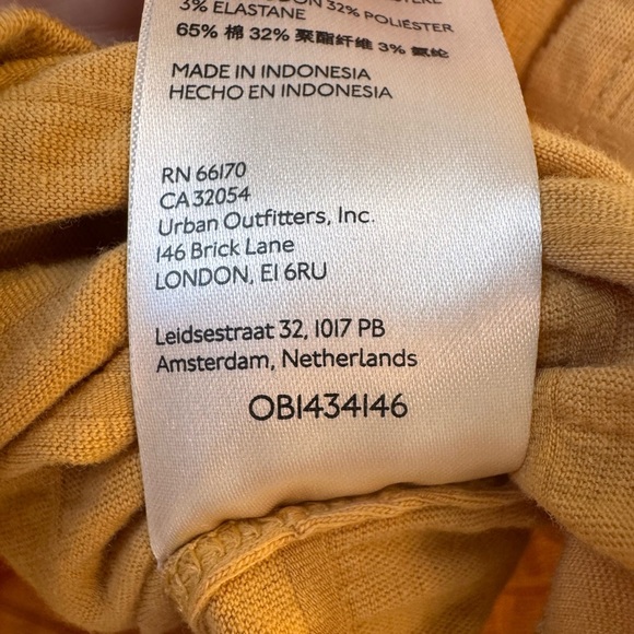 We the Free  Free People Mustard Smocked V-neck Stretch Top  textured XS - Picture 6 of 6